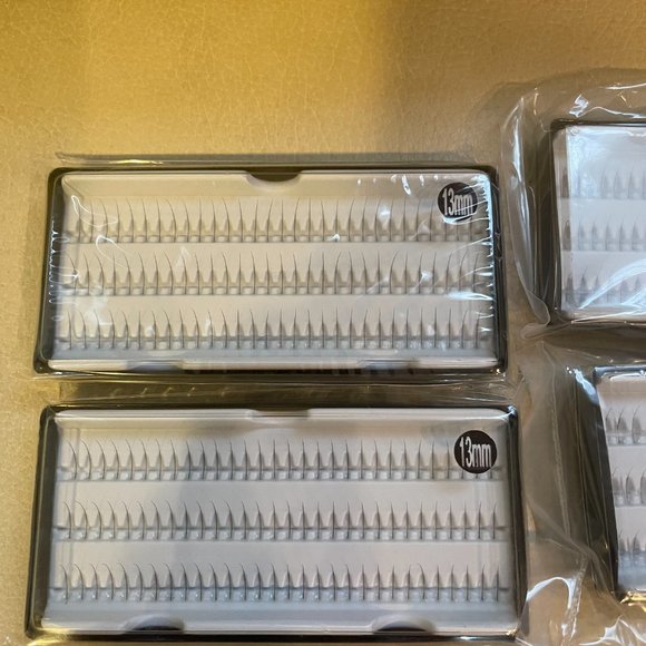 Xtreme lashes 6 Packs of professional extensions Black  9mm 11mm 13mm - Picture 3 of 4